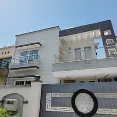 10 marla house available for rent in bahria town phase 2