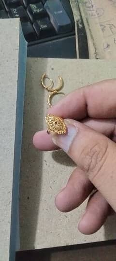 Gold Earnings and Child Rings