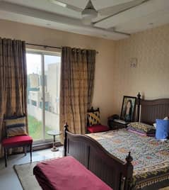 10 Marla Upper Portion For rent In DHA Phase 5 Lahore In Only Rs. 130000