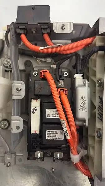 Hybrid Battery ,  ABS Prius ,Aqua,Fielder,axio,Lexus,Repairing Centre 15