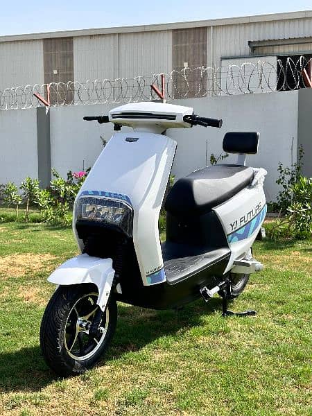 Electric Scooty Cruise Model By YJ Future 2024 New Zero Meter 7