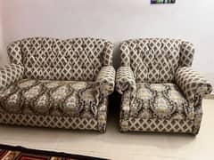 6 seater Sofa in good condition