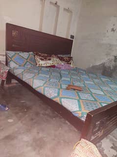 kind size bed without matress