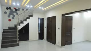 Prime Location 20 Marla House For sale In EME Society - Block A Lahore