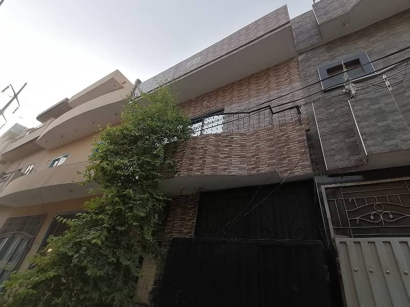 Stunning and affordable House available for sale in Pak Park 3