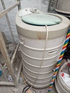 spin dryer used