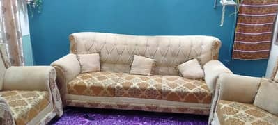 sofa set 3,2,1 with 6 cushions