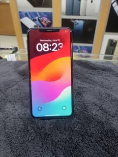 iPhone XS max 256gb PTA