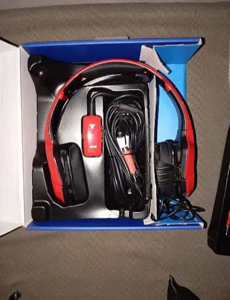 Tritton Kunai Headset Red Colour 2