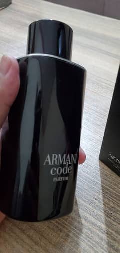 Giorgio Armani (Armani code) perfume