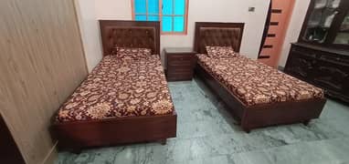 Bed Set+ console and merul frame for sale