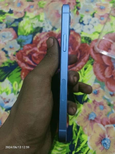 I  phone 12  jv 64 gb battery health 84 watsapp 03094869098 3