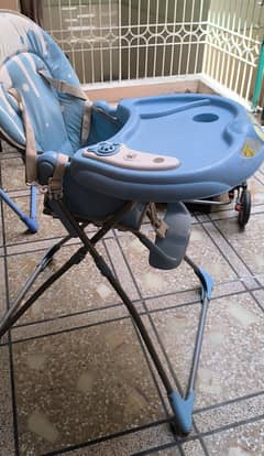 Highchair for Sale – Perfect for Your Little One!