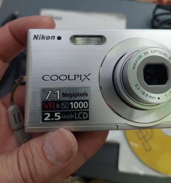 Nikon coolpix s200 9