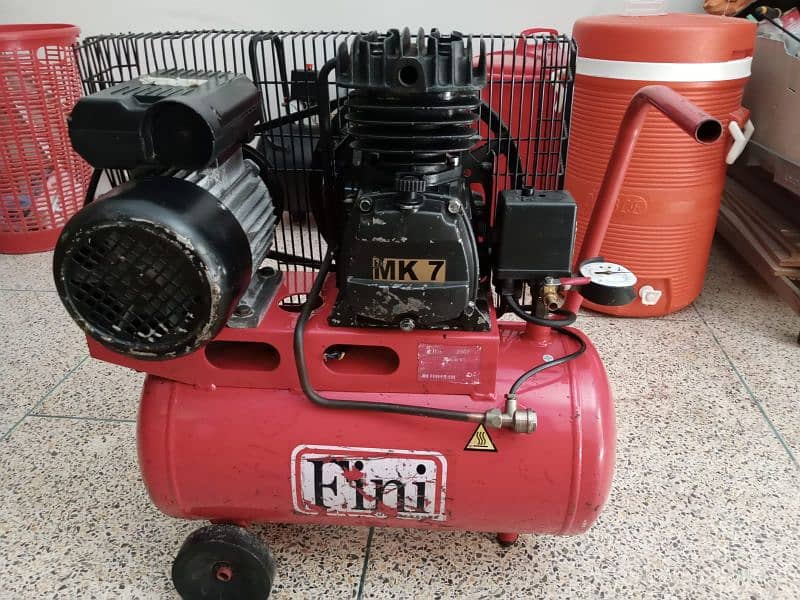 Fini air compressor made in Italy 0