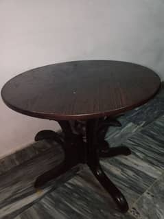 pure wood round table urgent sale