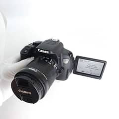 Canon 700D with 18_55mm  usm lenz