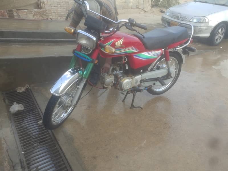 Honda CD 70 2017, Karachi Registered, 1st Owner 1