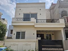3.5 Marla House For Sale Executive Block Paragon City