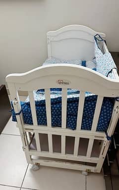 Tinnies Baby Cot