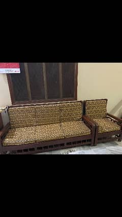 5 seater Wooden sofa set