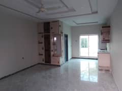 Studio Apartment and a Shop (15*25) for Sale