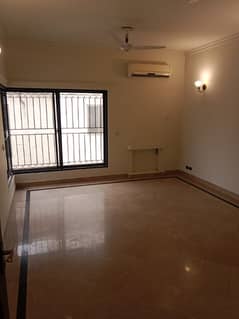1 kanal upper portion Lower Lock portion available for rent in V Block DHA Phase 2, Lahore