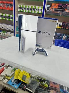 PS5 Slim / Playstation 5 slim brand new condition