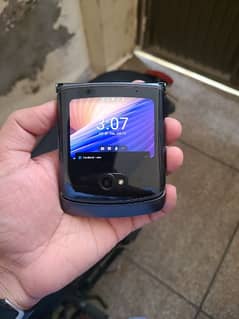 Motorola Razr 5G 2020 Flip Phone Non PTA