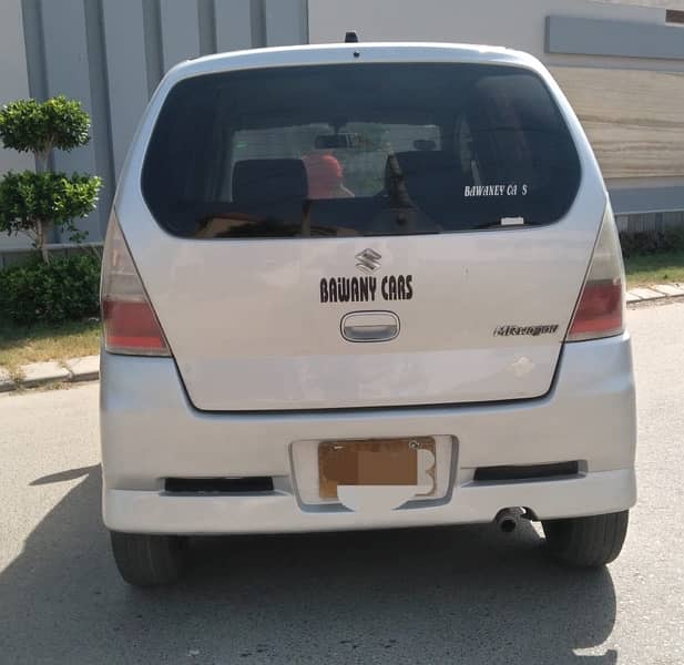 Suzuki MR Wagon 2004 5