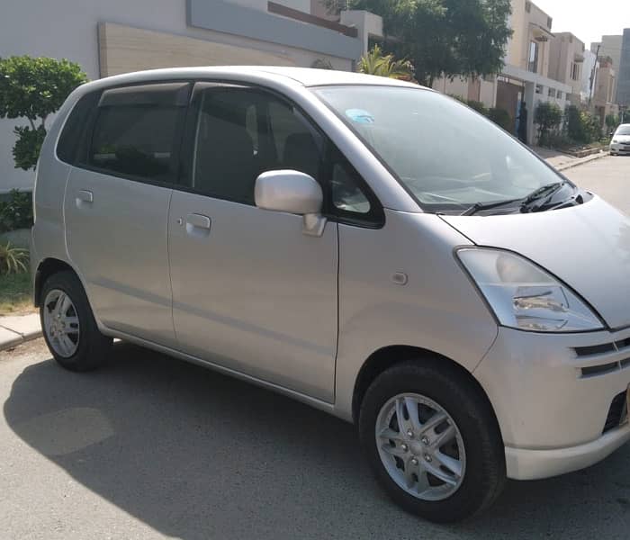 Suzuki MR Wagon 2004 11