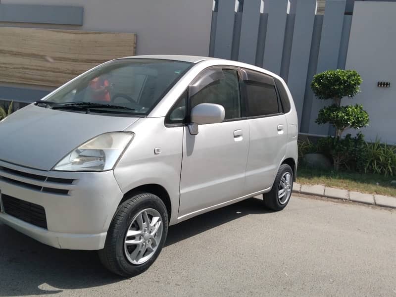 Suzuki MR Wagon 2004 14