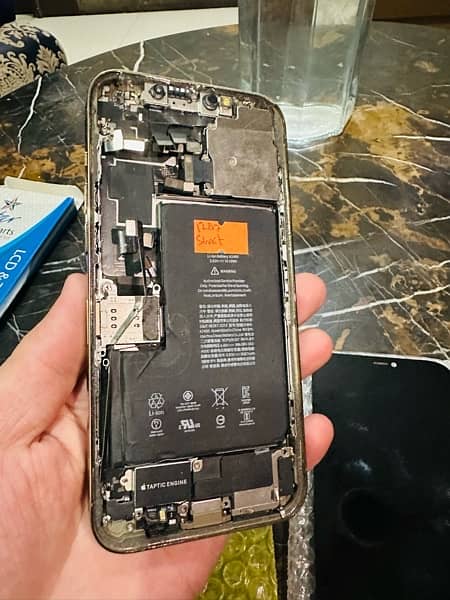 iPhone 12 Pro Max For parts Read Description 6