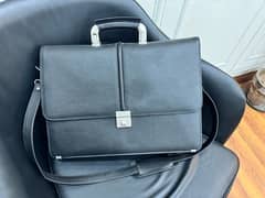 Almost new Leather Bag for Laptop