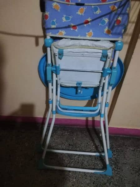 baby high chair and bed 2