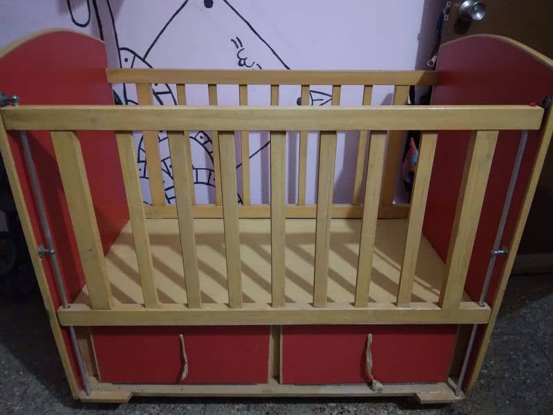 baby high chair and bed 3