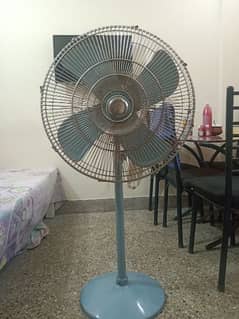 sohrab pedestal fan