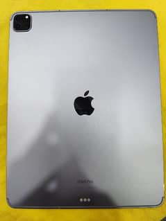 iPad pro M2 chip , 256gb , cellular, 10 by 10 condition