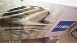 ac inverter nice cooling nice looking Ac condition 10/9