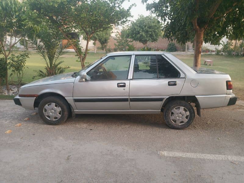 Mitsubishi Lancer 1986 1