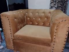We want to sell 6 Seater 1 year Used sofa