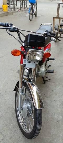 Honda 125 for sale condition just like aa new