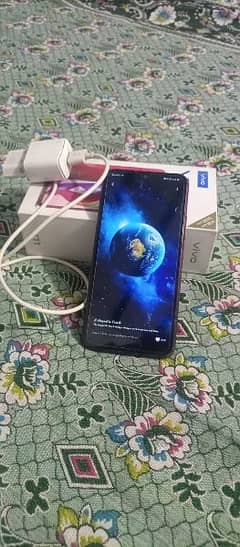 a new 100% good condition vivo y 11 for sale with box and charger