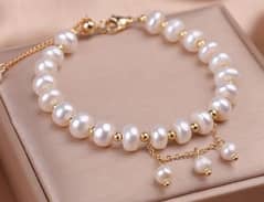 Pearl Beaded Bracelet