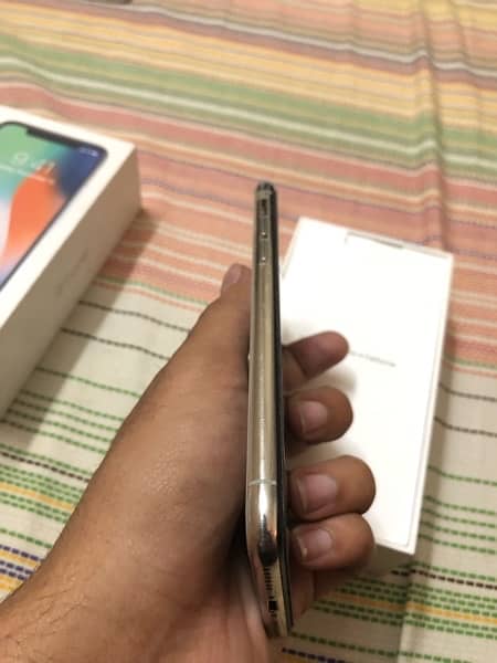 iphone x 64gb Pta approved 3