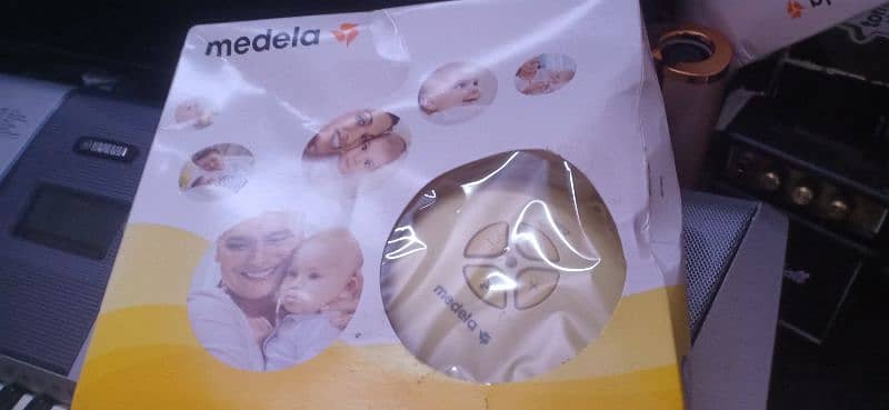 Medala breast pump 2