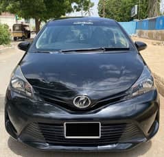 Toyota Vitz 2014