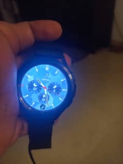 Samsung S4  watch urgent sale