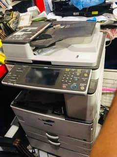 ricoh 3352(savin) and ricoh /2851 photo copier machine. .