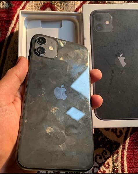 IPhone 11 with Box Jv 64GB 84 health 4